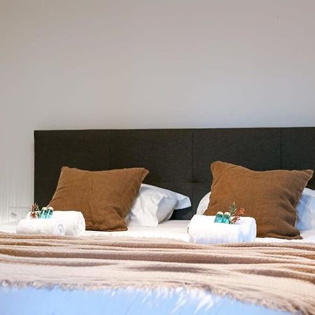 Huswell - Modern Apartment Located At Historical Main Square Антверпен Экстерьер фото