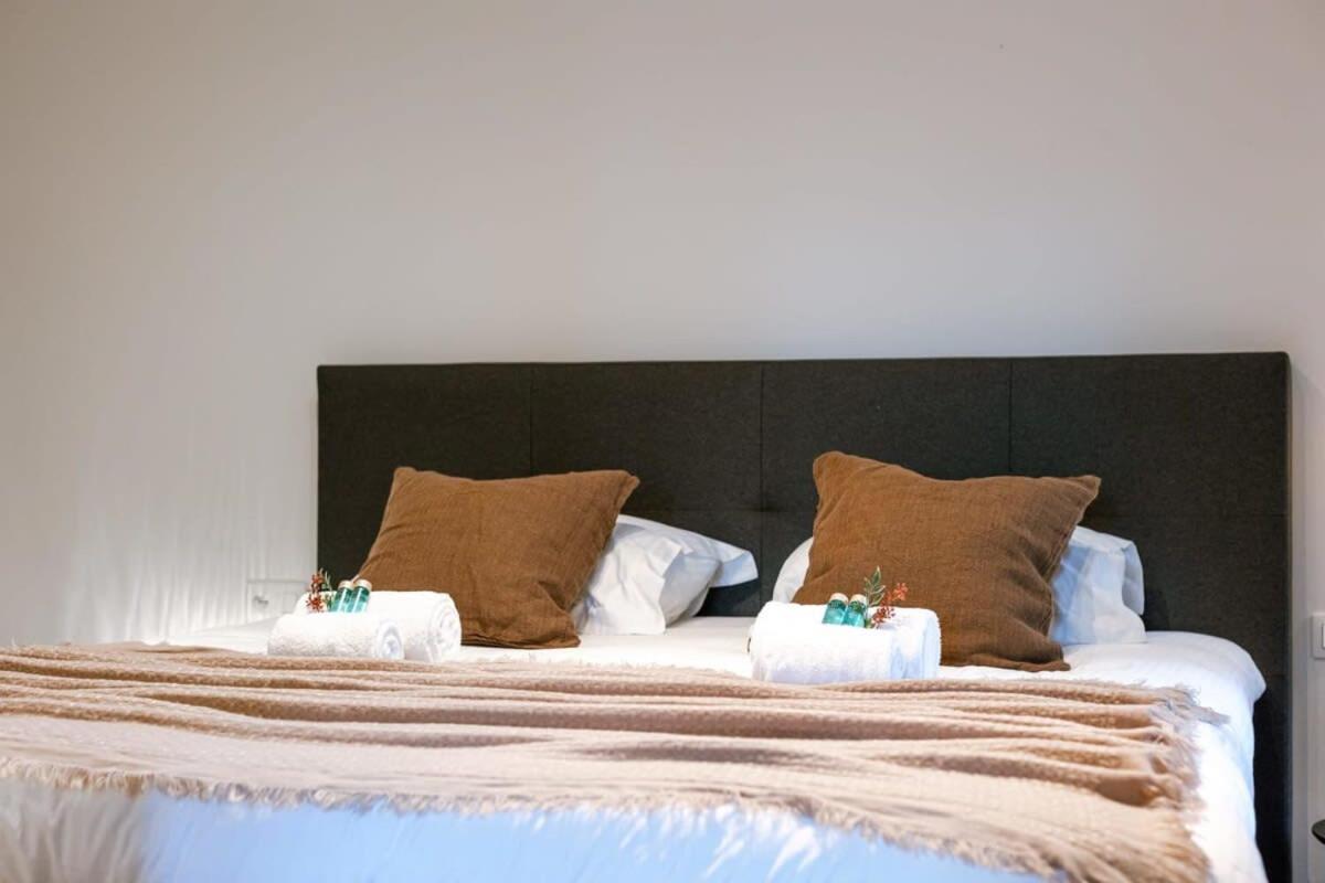 Huswell - Modern Apartment Located At Historical Main Square Антверпен Экстерьер фото